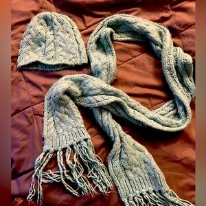 NYCompany Scarf/Hat (turquoise)